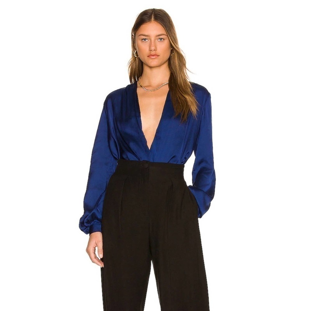 𝅺the Long Sleeve Bodysuit